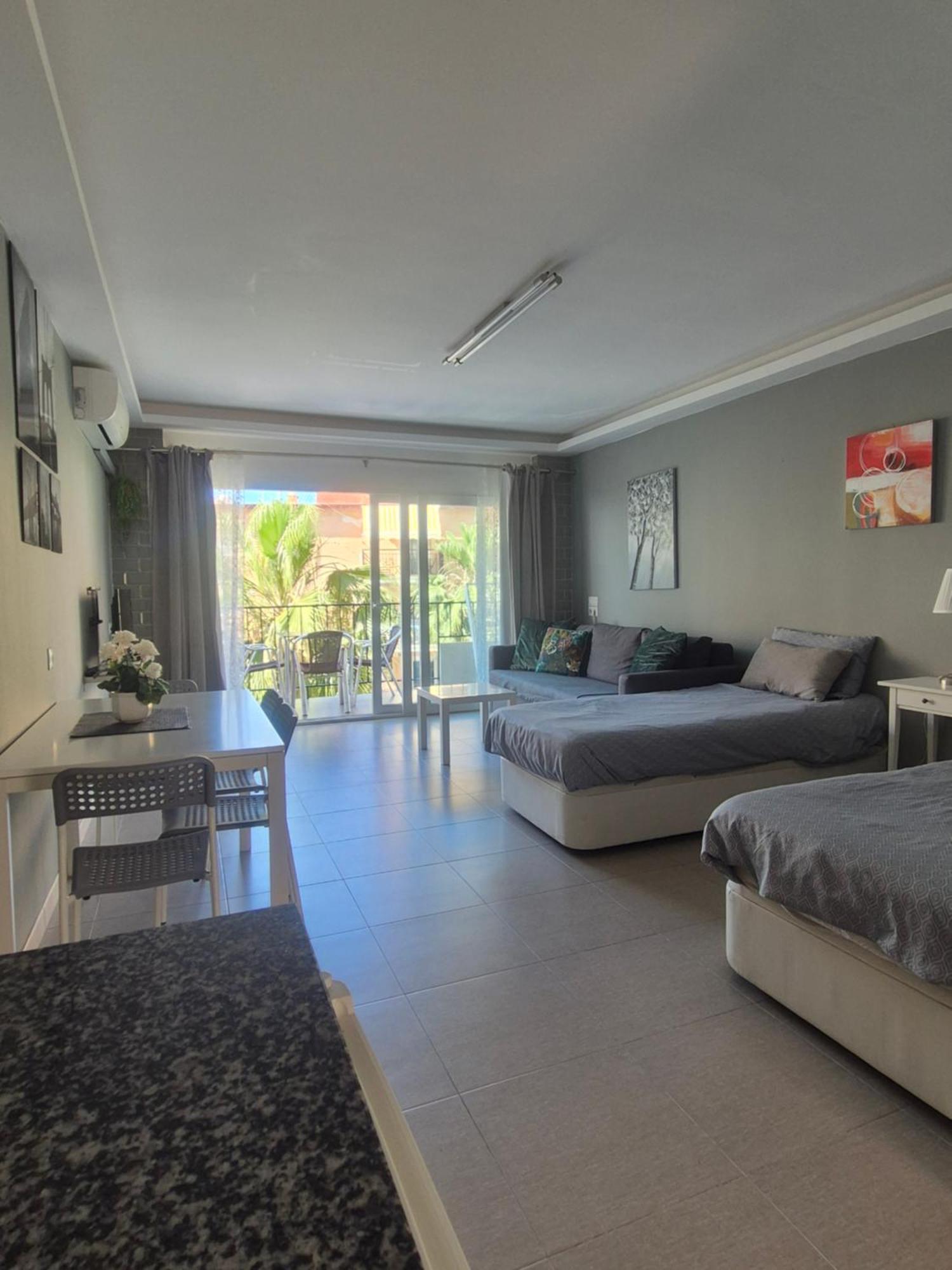 Studio In City Фуенхірола Екстер'єр фото